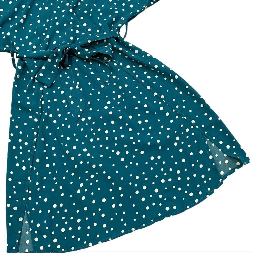 Nasty Gal Spot In The Name Of Love Spotty Wrap Dress Sz 4 - Picture 4 of 11